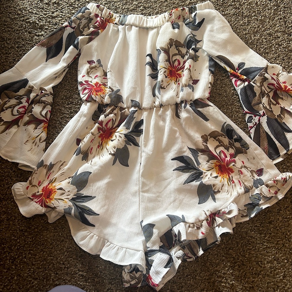 Lulus floral romper, size M